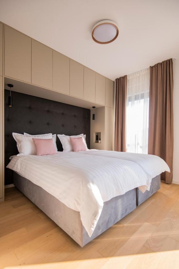 Villa Magna Luxury Apartments ムルテル エクステリア 写真