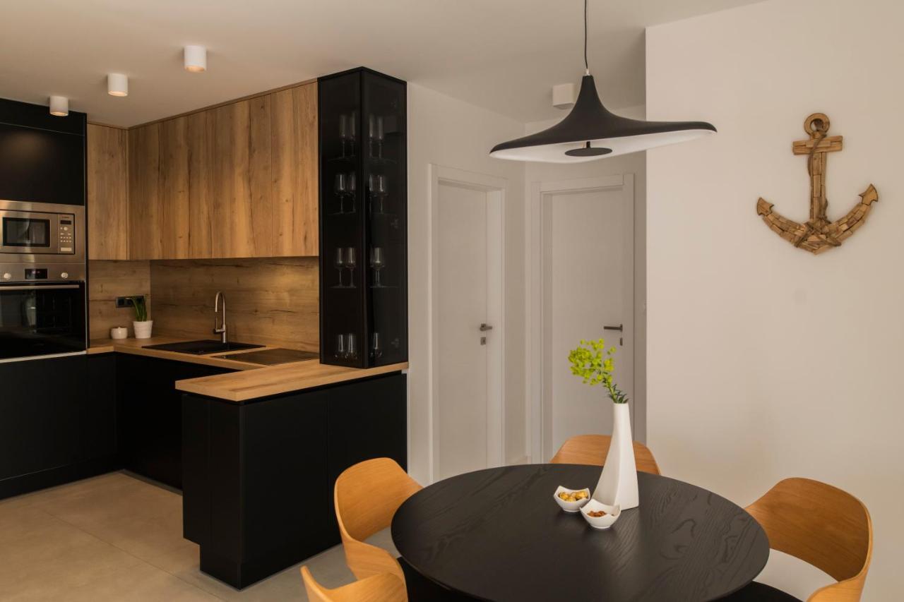 Villa Magna Luxury Apartments ムルテル エクステリア 写真