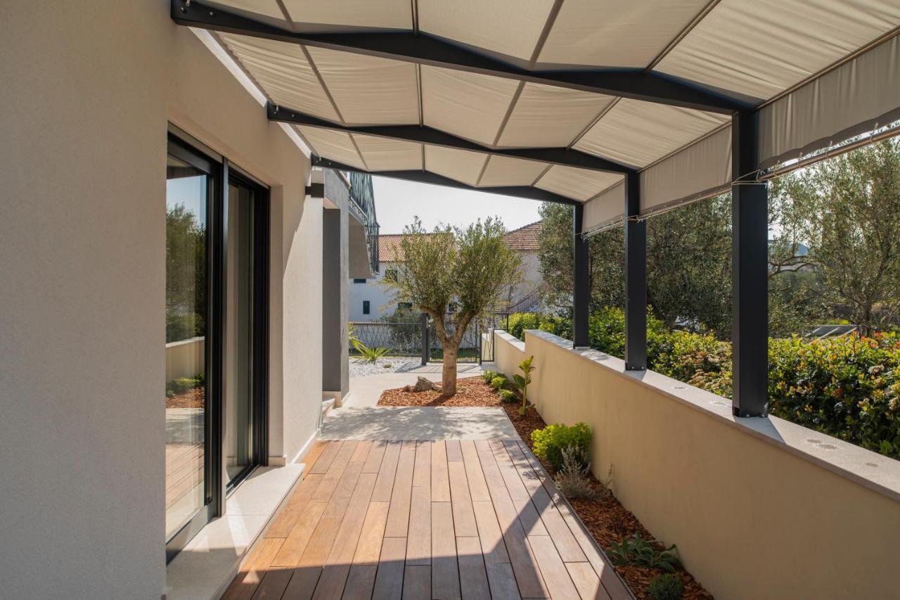 Villa Magna Luxury Apartments ムルテル エクステリア 写真