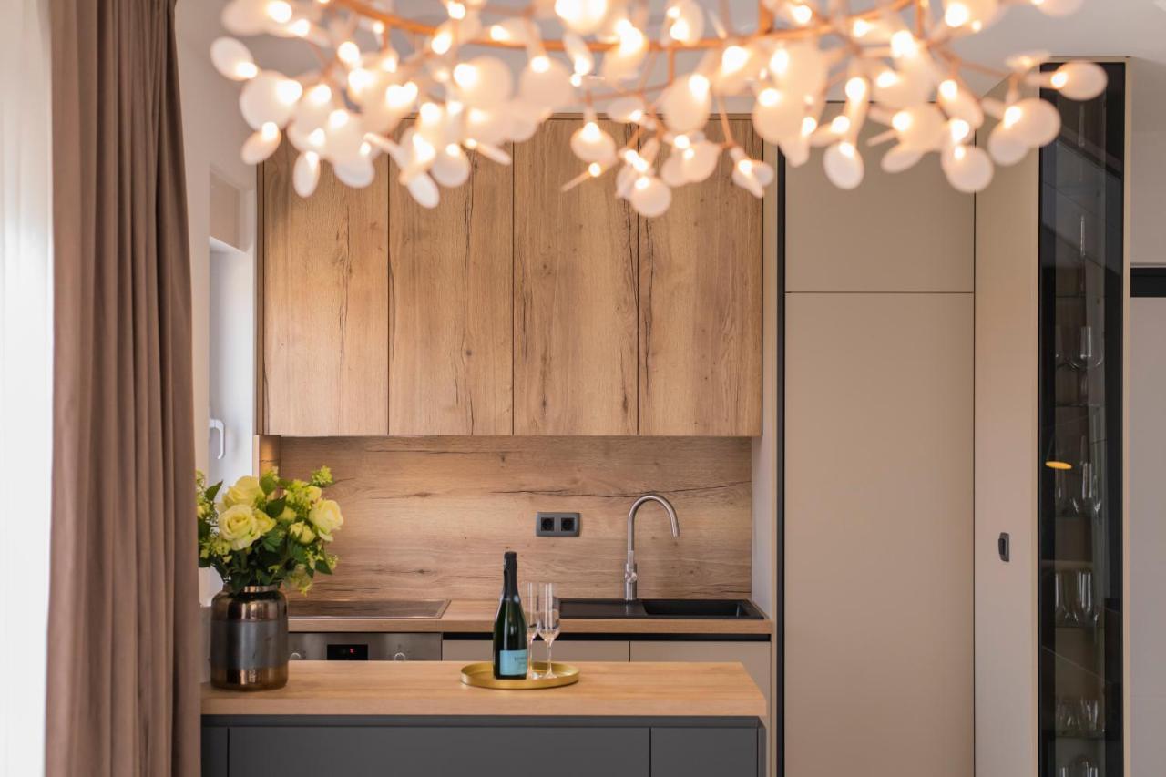Villa Magna Luxury Apartments ムルテル エクステリア 写真