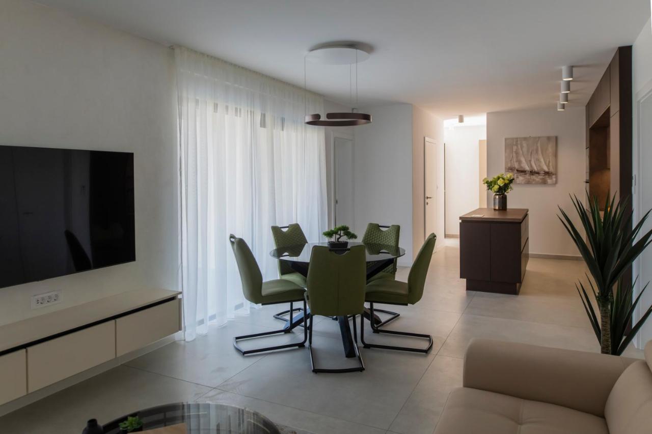 Villa Magna Luxury Apartments ムルテル エクステリア 写真