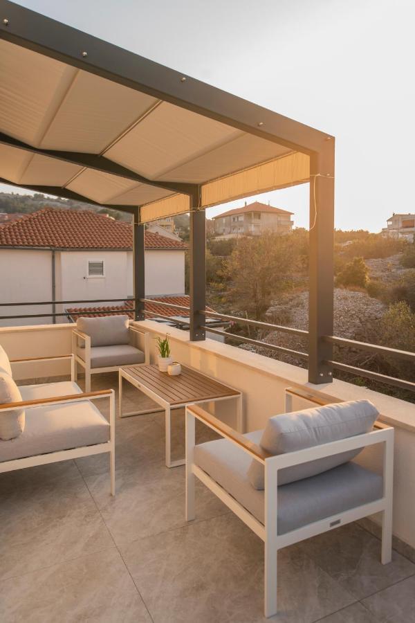 Villa Magna Luxury Apartments ムルテル エクステリア 写真