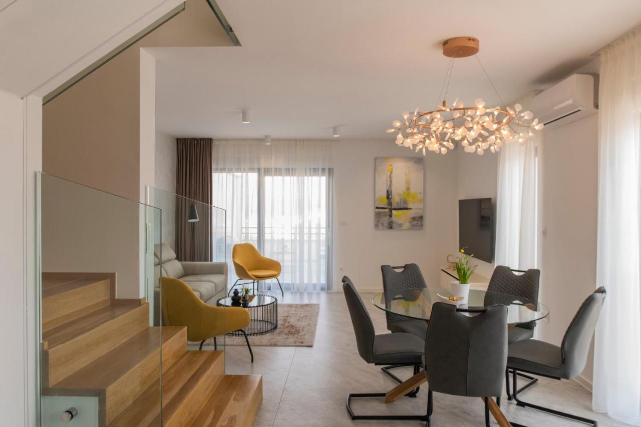Villa Magna Luxury Apartments ムルテル エクステリア 写真